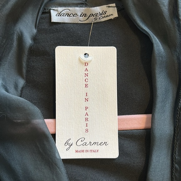 Dance in Paris by Carmen Silk & Viscose lightweight cardigan one size NWT - Picture 4 of 5